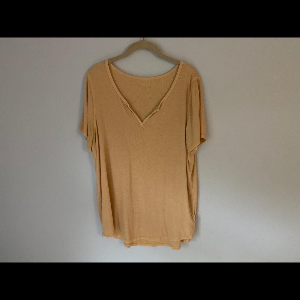 AE soft and sexy tee